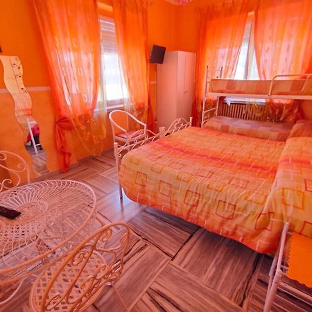 טורינו Hotel Serenella מראה חיצוני תמונה