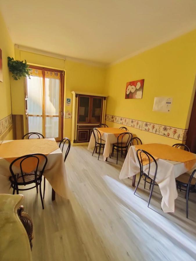 טורינו Hotel Serenella מראה חיצוני תמונה