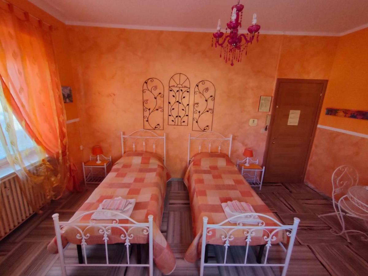 טורינו Hotel Serenella מראה חיצוני תמונה