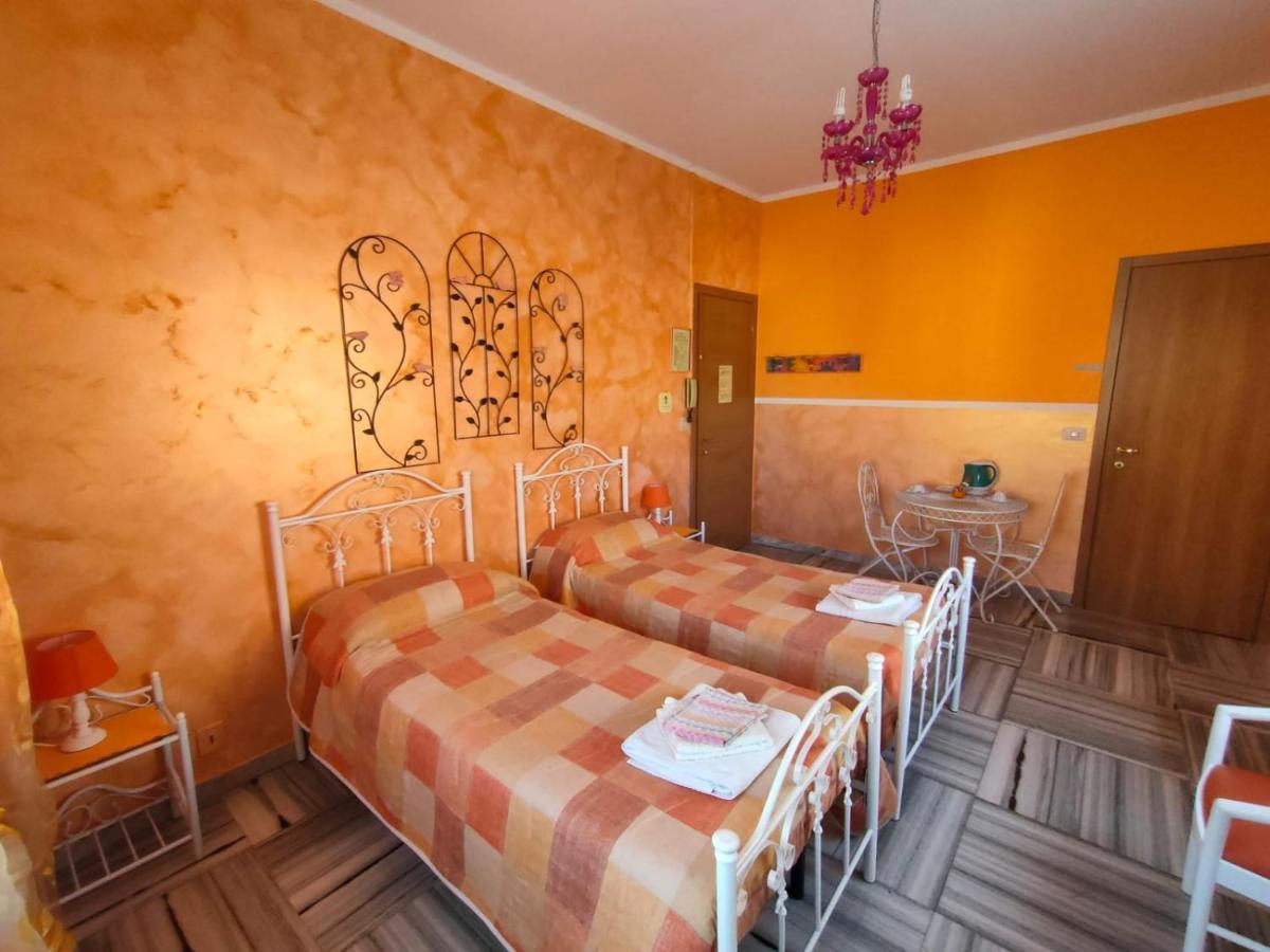 טורינו Hotel Serenella מראה חיצוני תמונה
