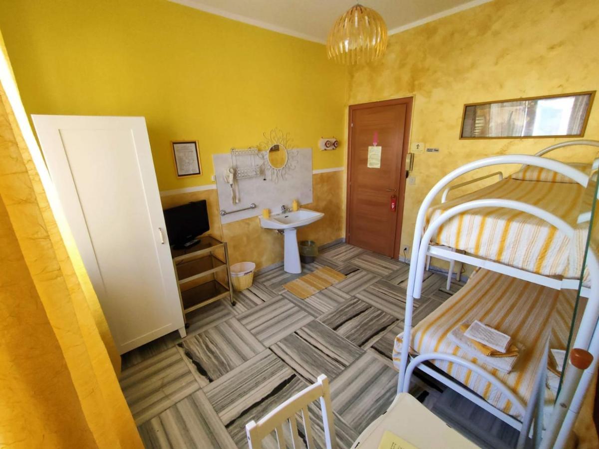 טורינו Hotel Serenella מראה חיצוני תמונה