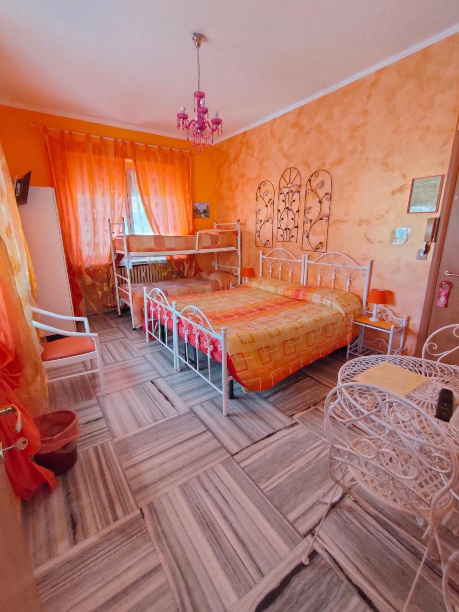 טורינו Hotel Serenella מראה חיצוני תמונה