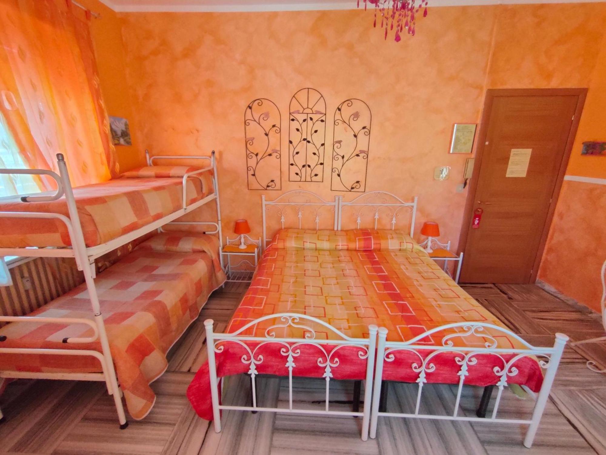 טורינו Hotel Serenella מראה חיצוני תמונה