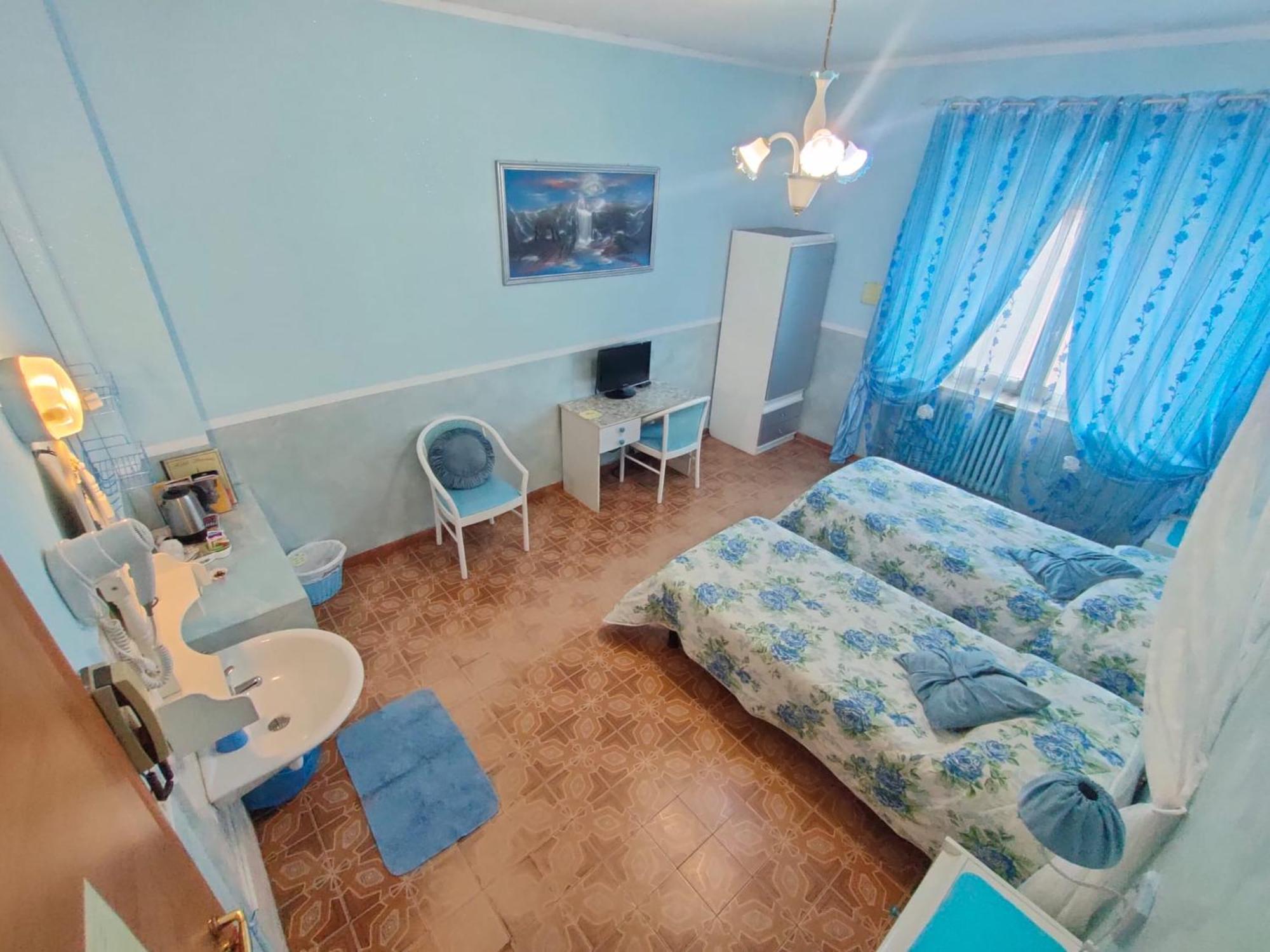 טורינו Hotel Serenella מראה חיצוני תמונה